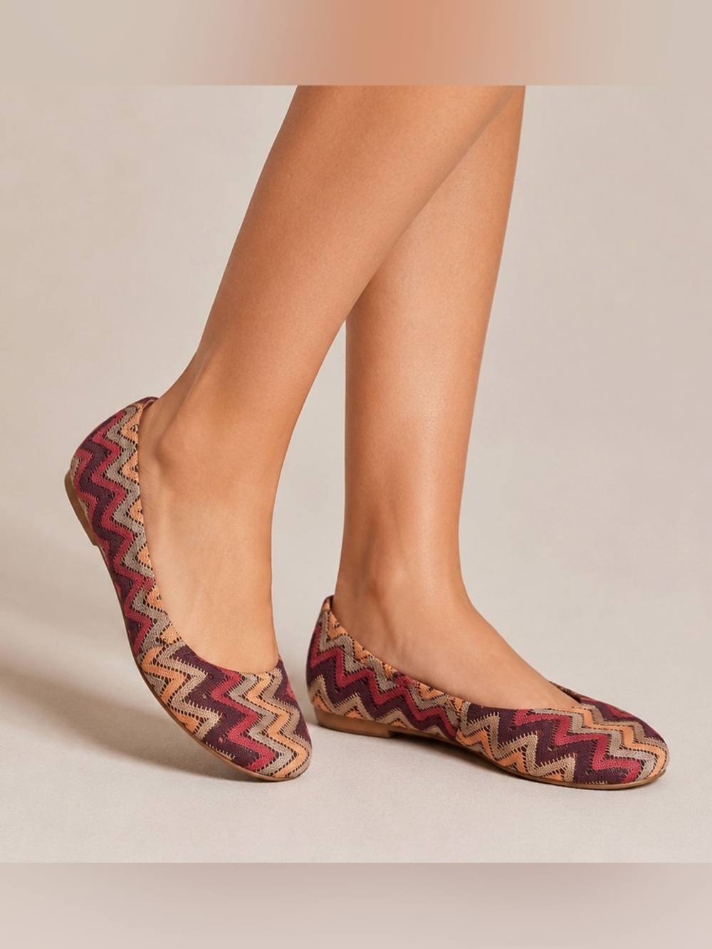 NEW Vintage Fashion Bug Women's‎ Zig Zag Textile Slip On Flats Shoes Size 8.5